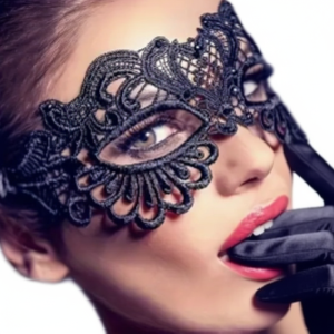 Elegant Black Lace Eye Mask with Intricate Floral Design